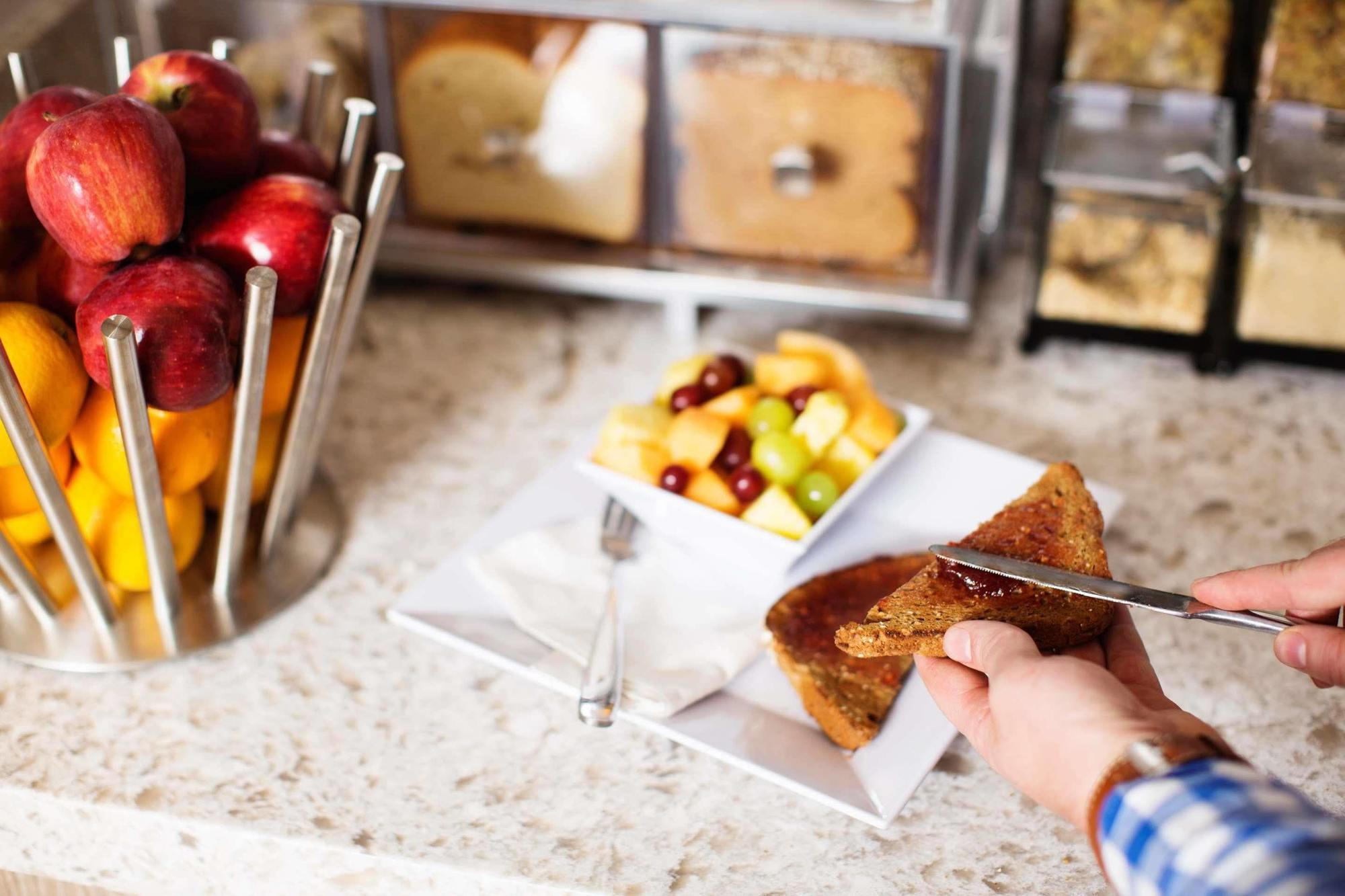 Hyatt House Minot- North Dakota Hotel 3*